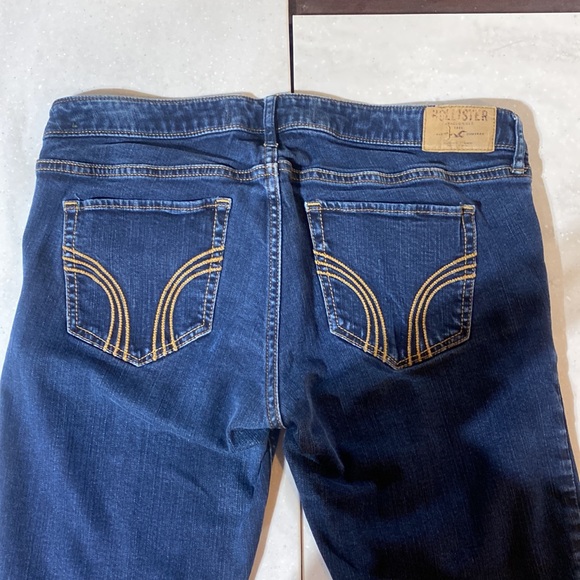 Hollister Dark Wash Low-Rise Jegging - Picture 5 of 5